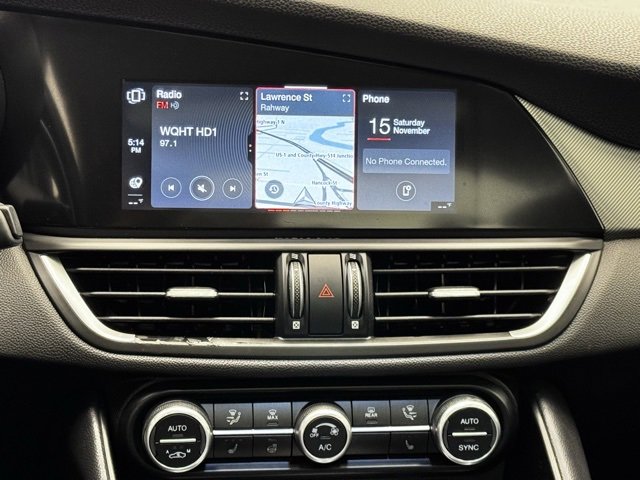 Used 2023 Alfa Romeo Giulia Veloce image 28