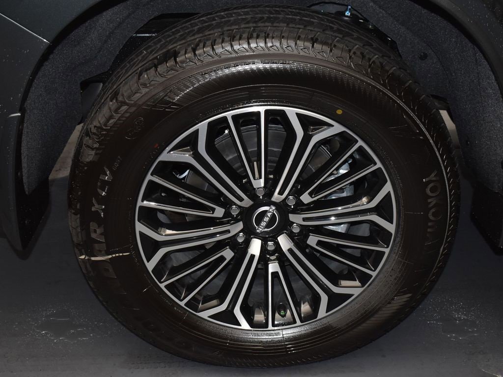 New 2026 Nissan Armada Platinum image 5