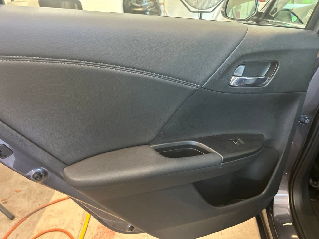 Used 2015 Honda Accord EX-L image 20