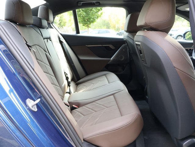 Used 2026 BMW i5 eDrive40 w/ M Sport Package AWD/4WD image 24