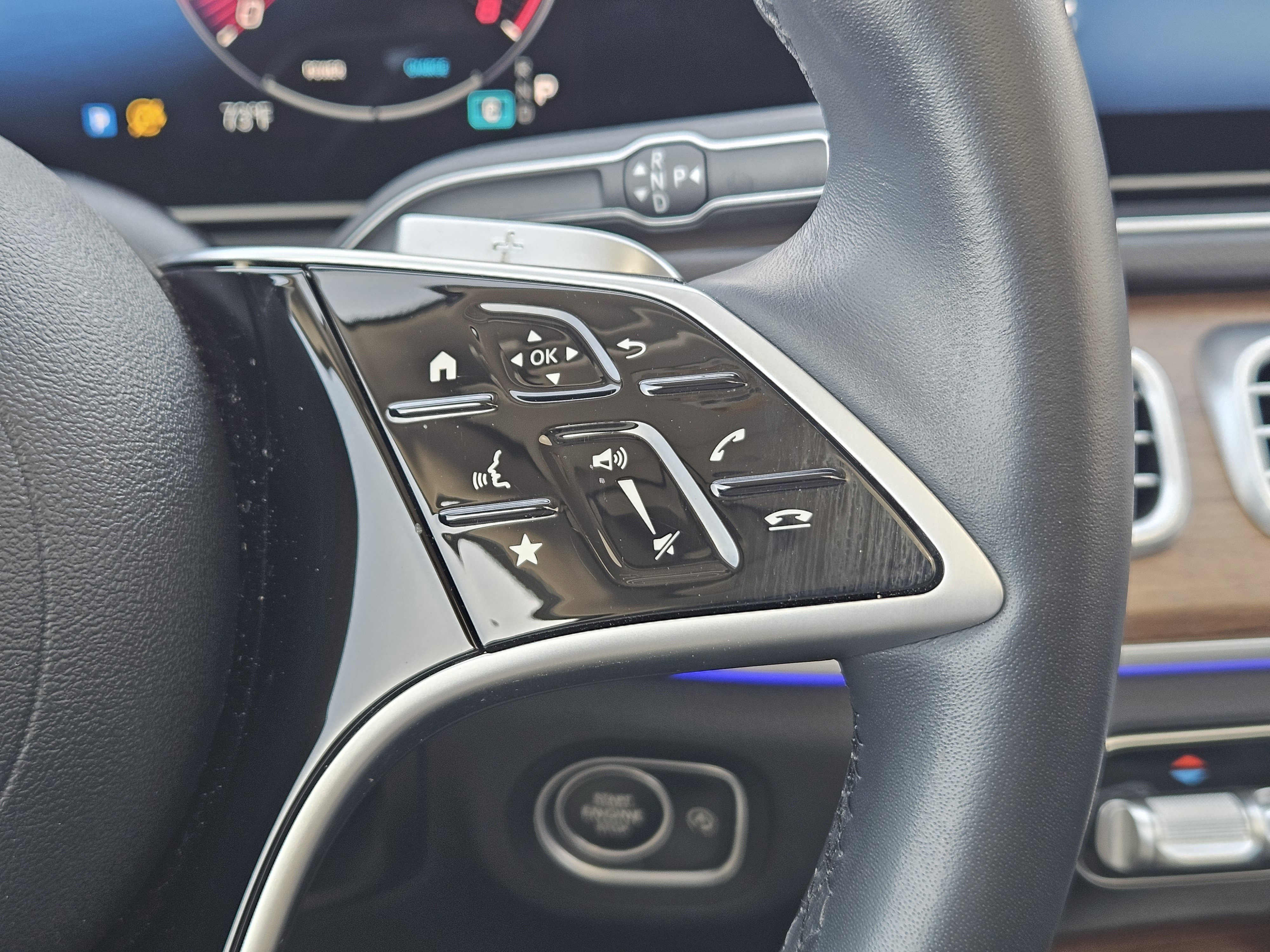 Certified 2025 Mercedes-Benz GLE 350 4MATIC image 28