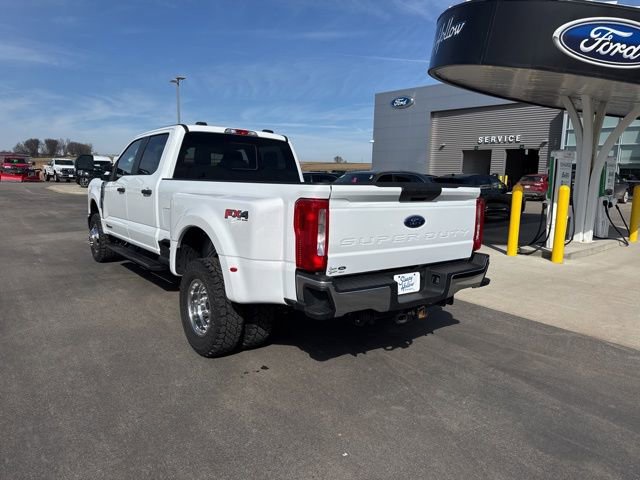 Used 2024 Ford F350 XL image 3