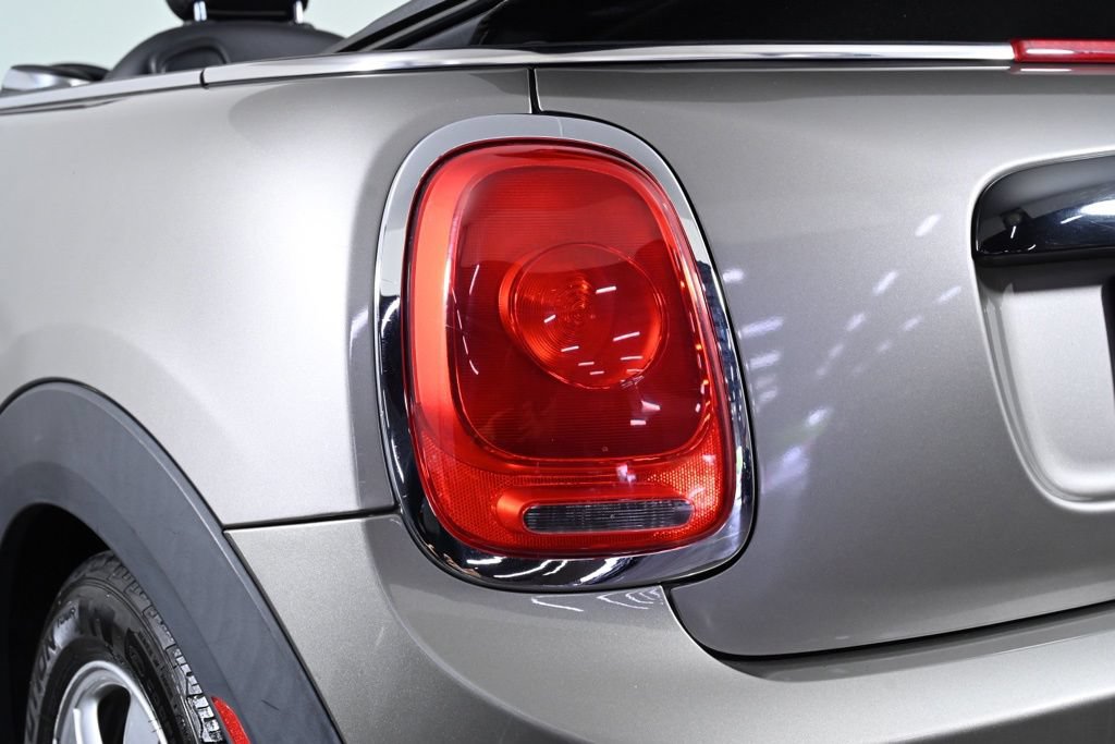 Used 2017 MINI Cooper Convertible FWD image 10