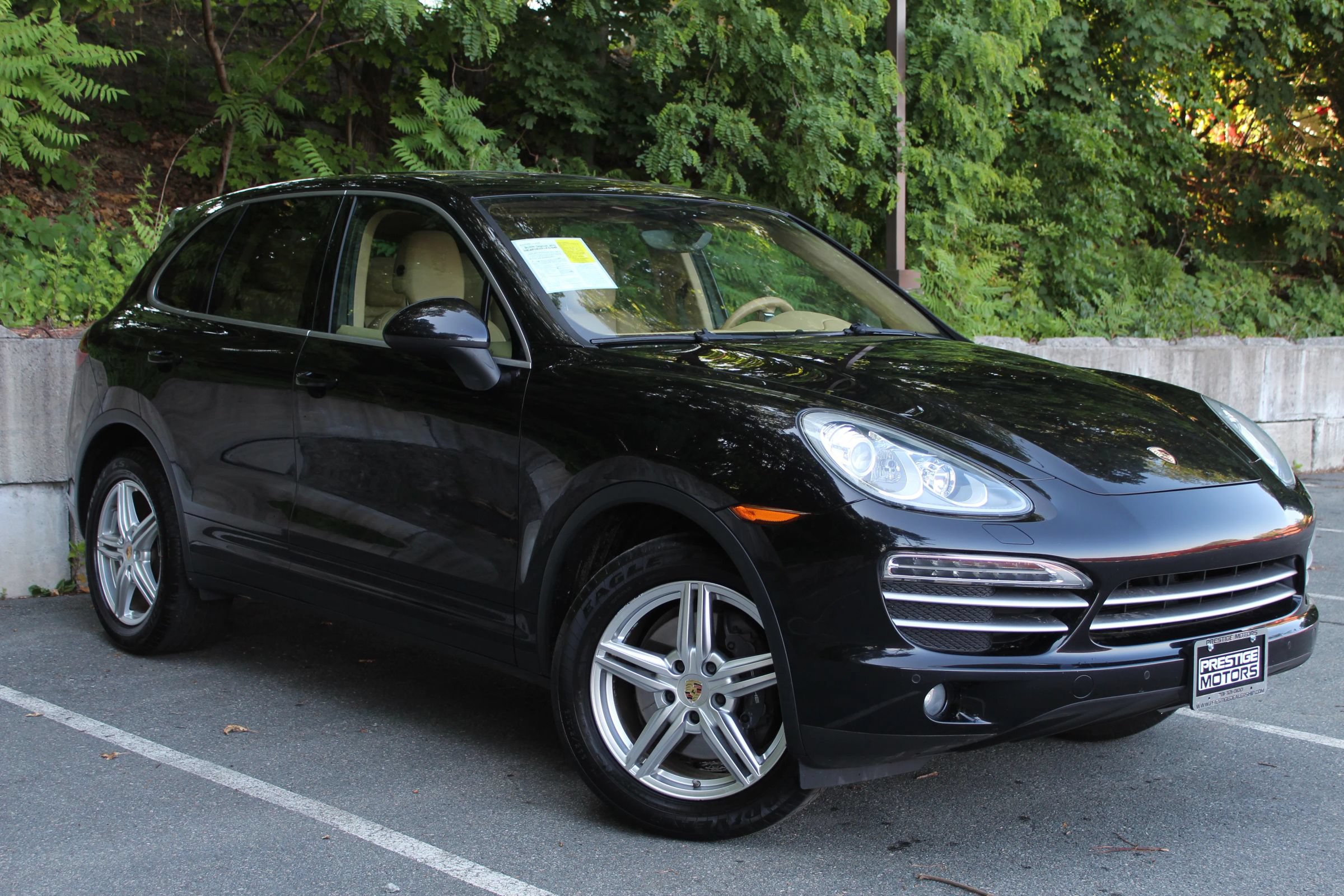 Used 2014 Porsche Cayenne AWD/4WD image 4