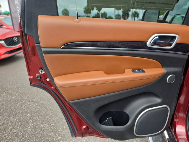 Used 2020 Jeep Grand Cherokee Summit AWD/4WD image 13