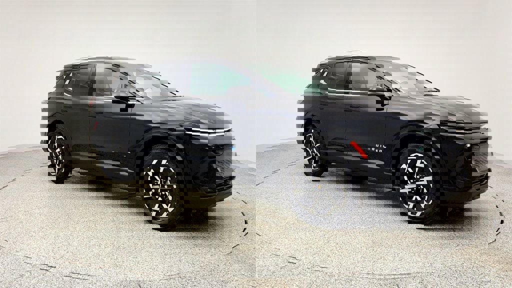 Used 2026 Chevrolet Equinox EV LT image 3