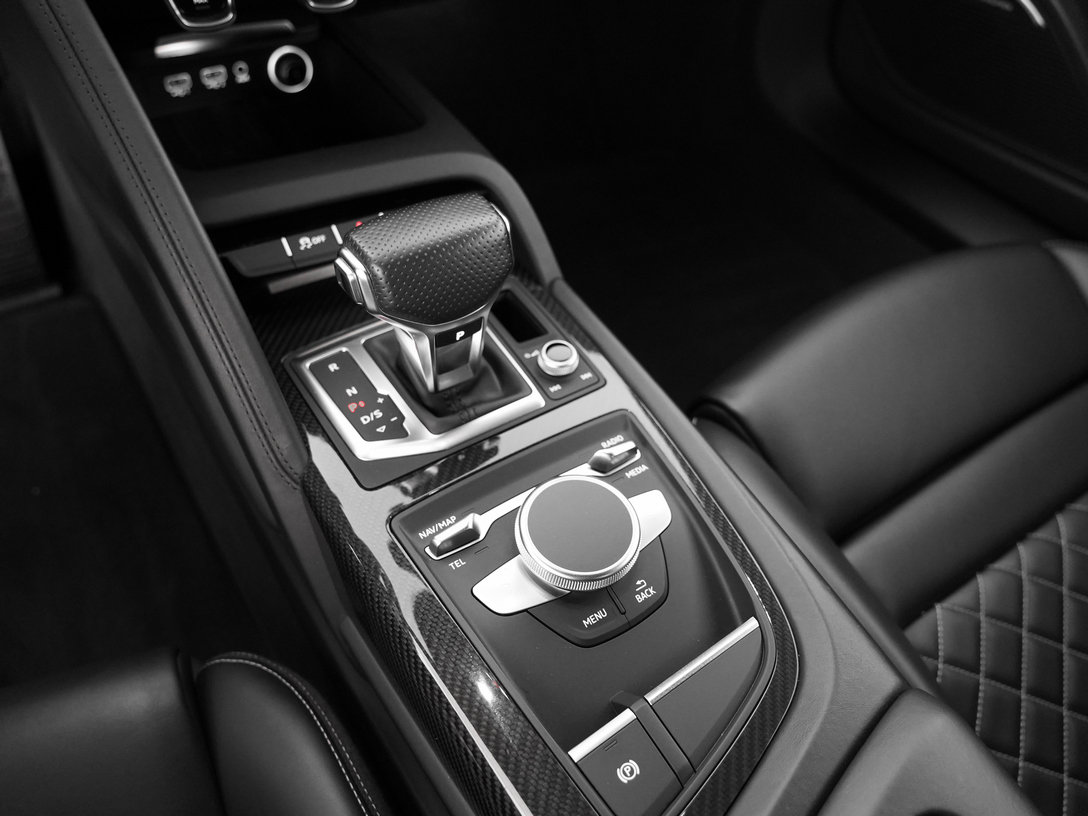 Used 2018 Audi R8 V10 plus AWD/4WD image 22
