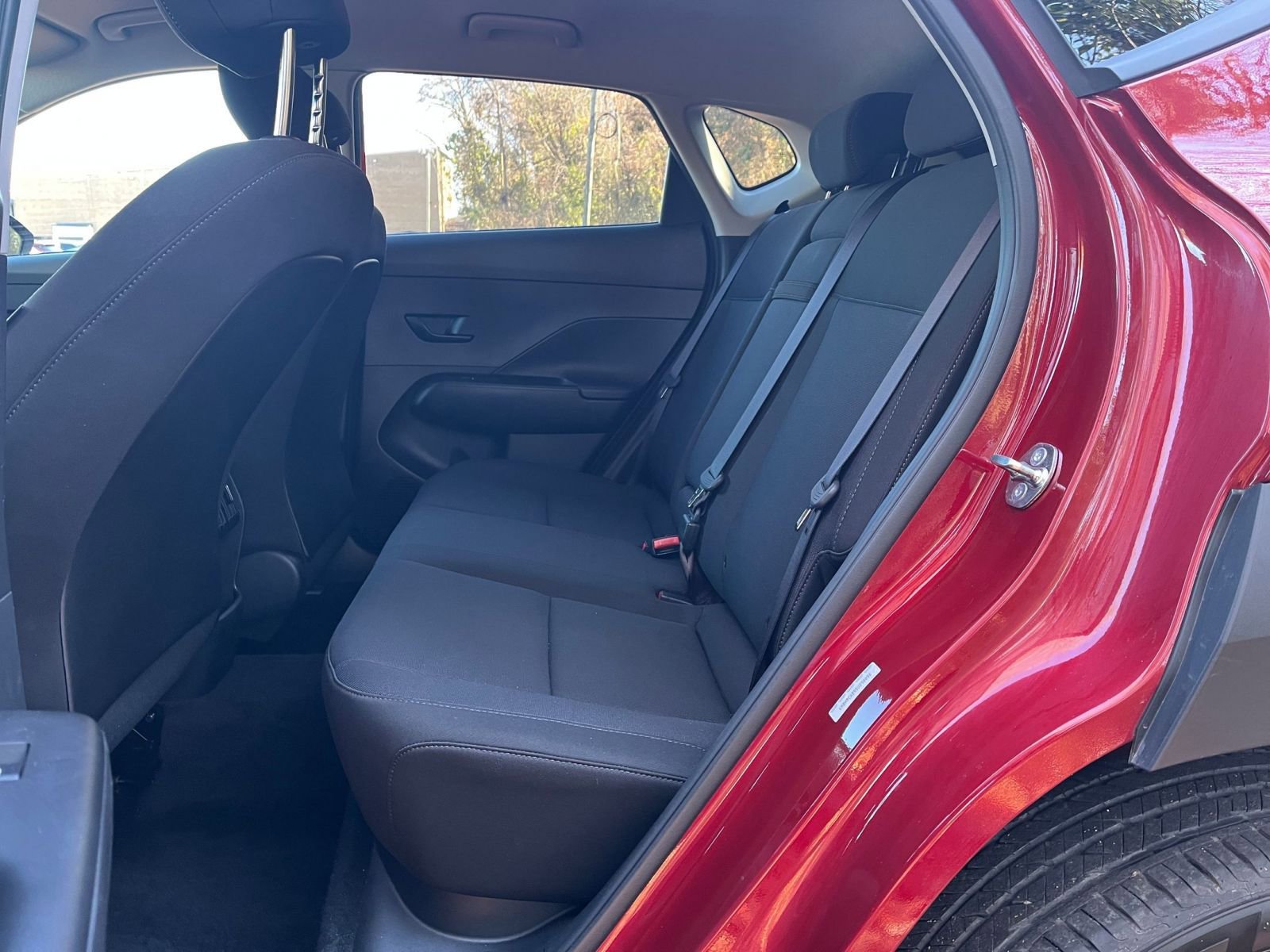 Used 2025 Hyundai Kona SEL image 25