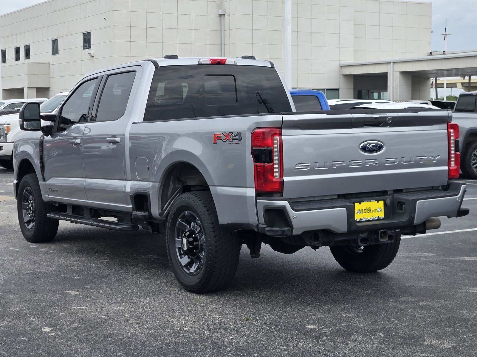 Used 2023 Ford F250 Lariat w/ Lariat Ultimate Package image 8
