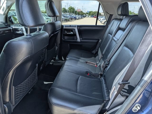 Used 2022 Toyota 4Runner Limited AWD/4WD image 30