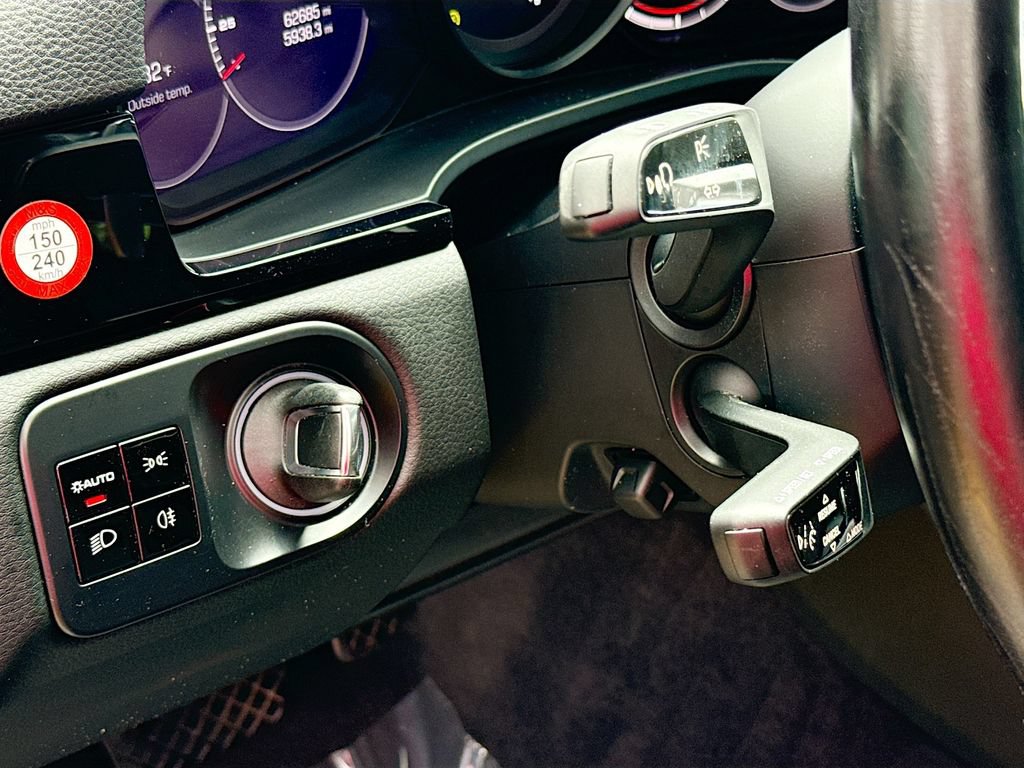 Certified 2021 Porsche Cayenne AWD/4WD image 10