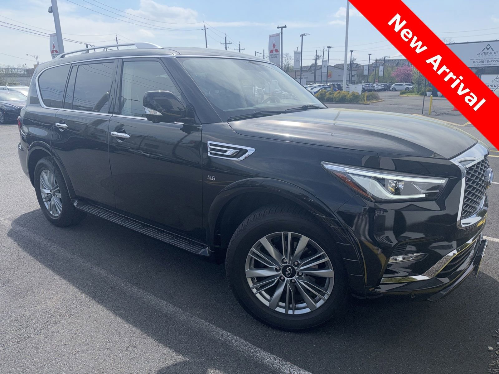 Used 2019 INFINITI QX80 Luxe image 1
