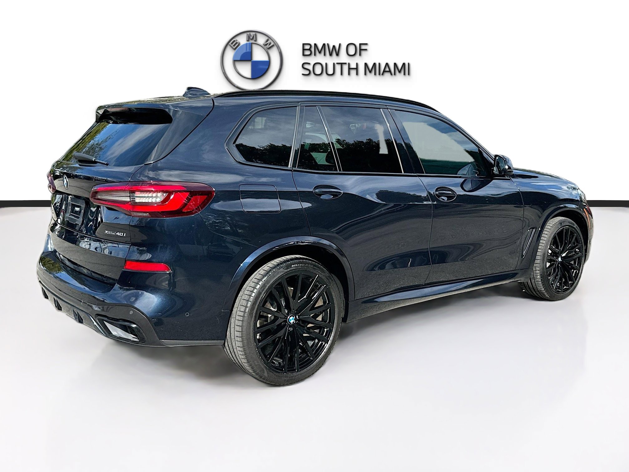 Used 2020 BMW X5 xDrive40i w/ M Sport Package image 7