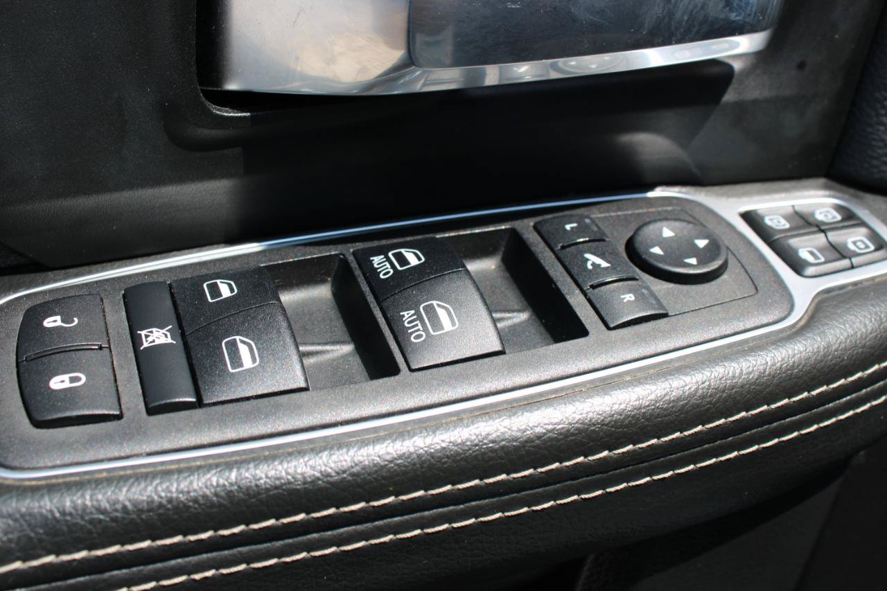Used 2024 RAM 2500 Laramie w/ Safety Group AWD/4WD image 17