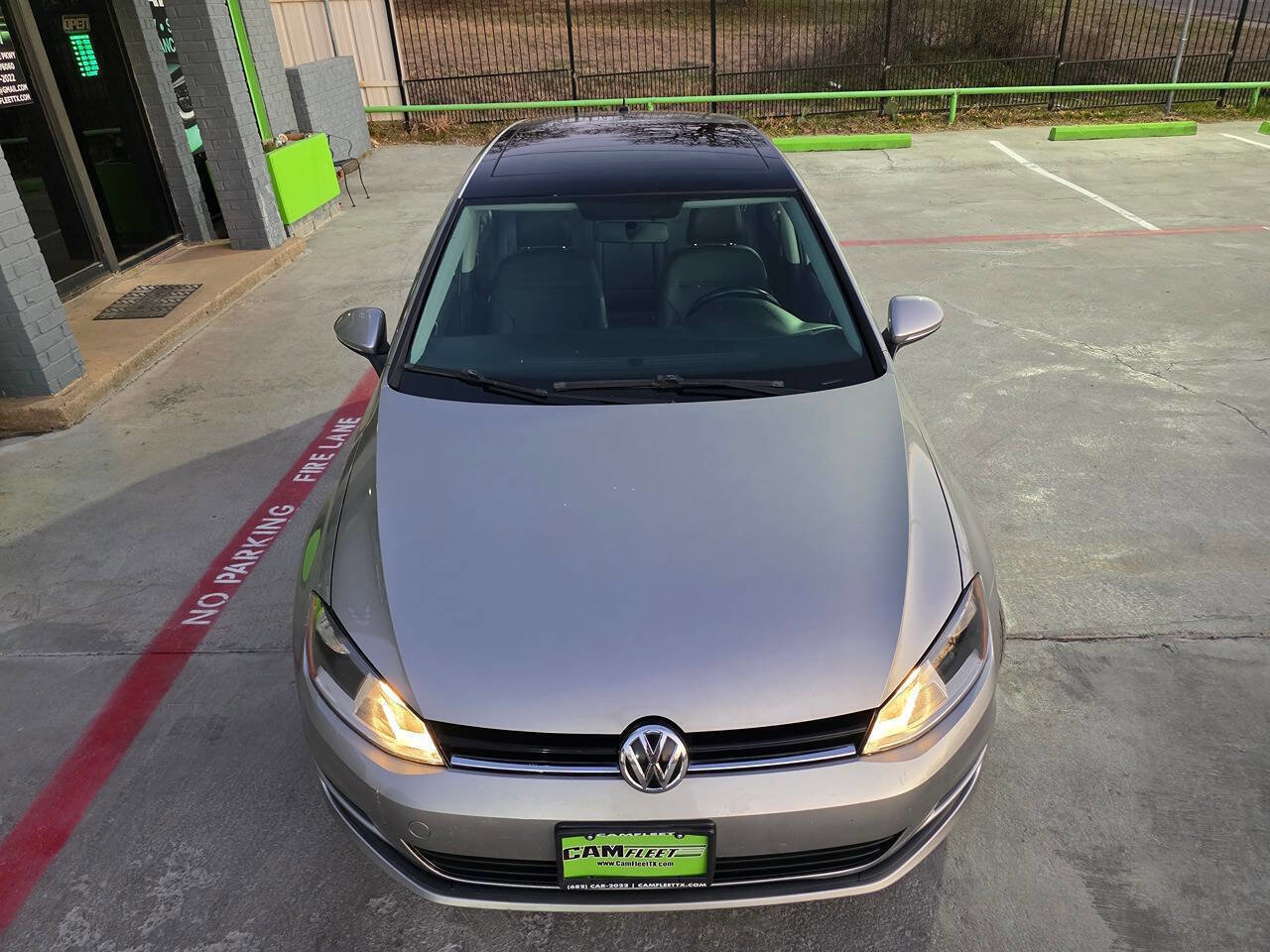 Used 2015 Volkswagen Golf S image 64
