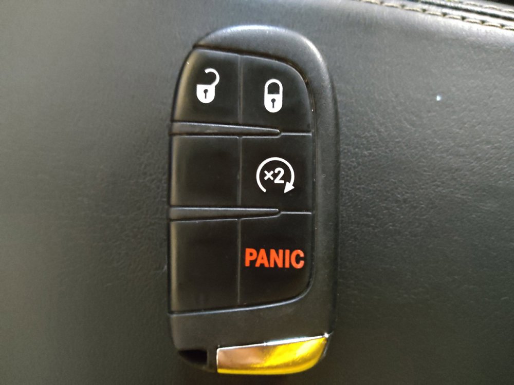 Used 2020 Jeep Renegade Limited AWD/4WD image 32