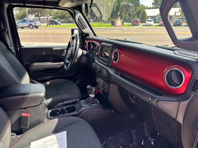 Used 2020 Jeep Gladiator Rubicon AWD/4WD image 8