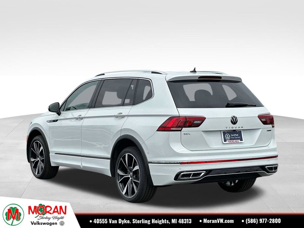 Certified 2024 Volkswagen Tiguan SEL R-Line AWD/4WD image 3