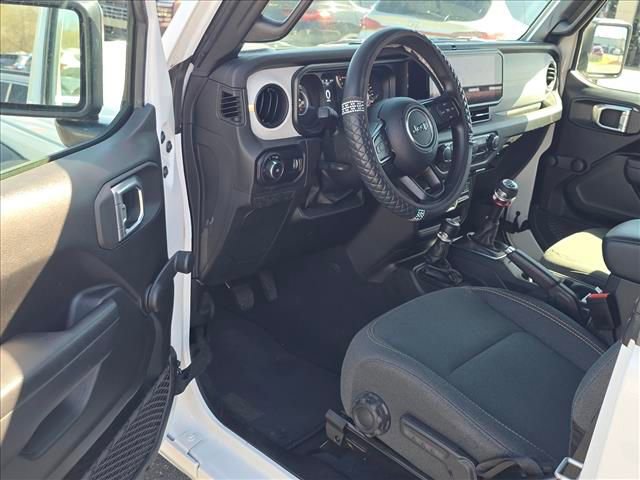 Used 2024 Jeep Wrangler Sport image 6