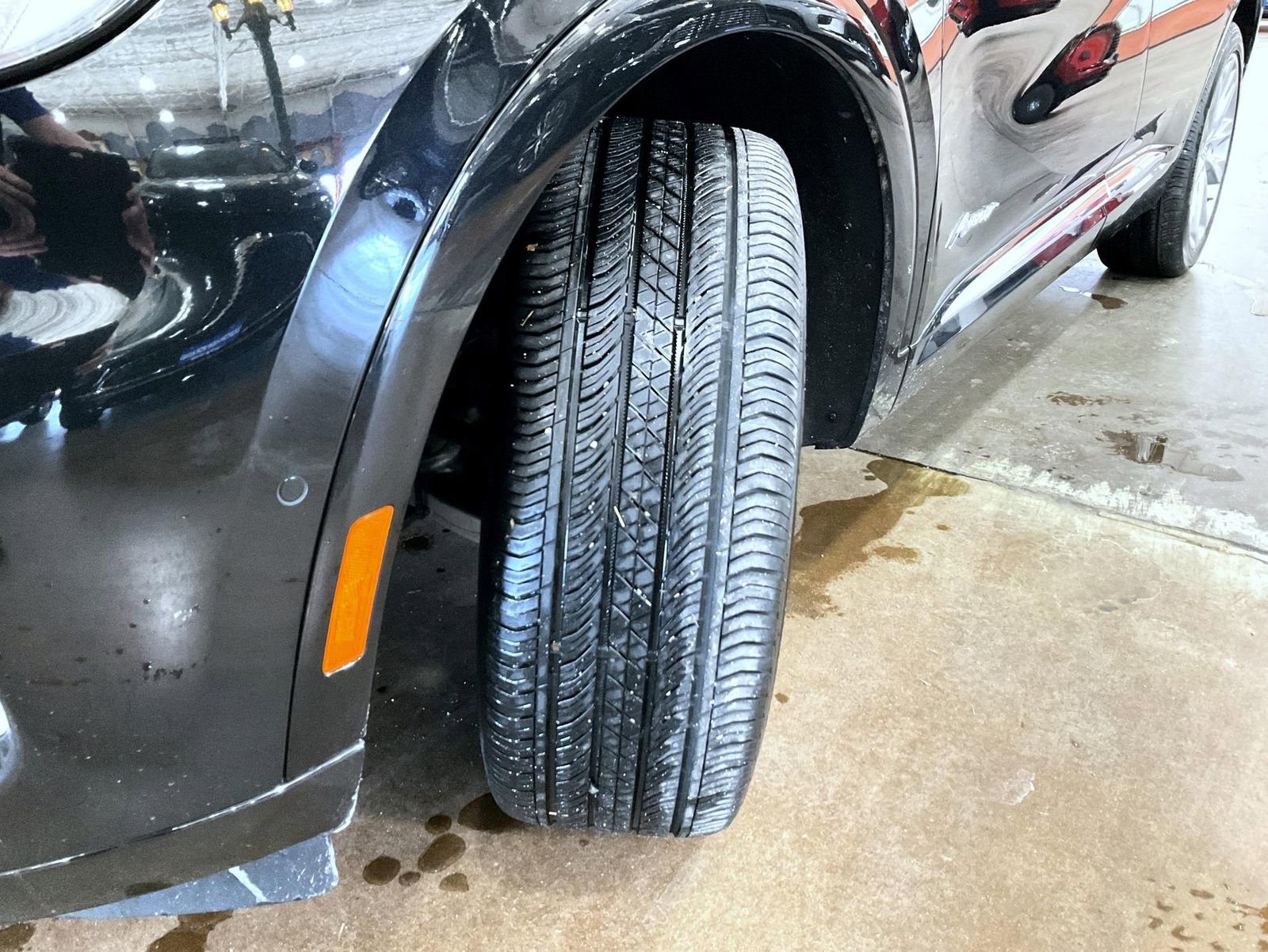 Used 2023 Buick Envision Avenir image 23