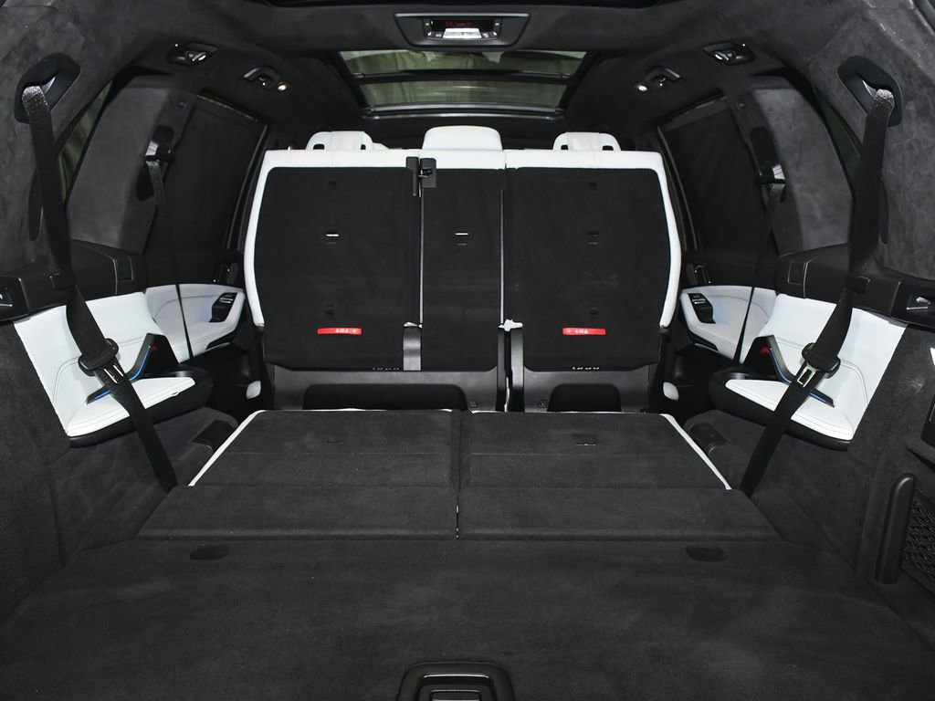 Used 2023 BMW X7 xDrive40i w/ Executive Package image 79