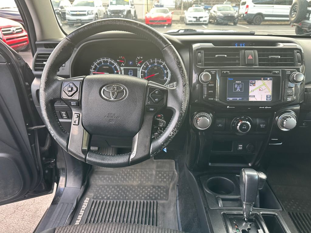 Used 2016 Toyota 4Runner Trail image 13