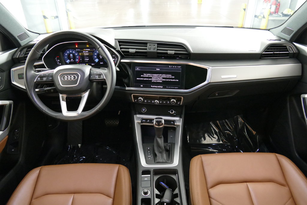 Used 2023 Audi Q3 2.0T Premium w/ Convenience Package AWD/4WD image 21