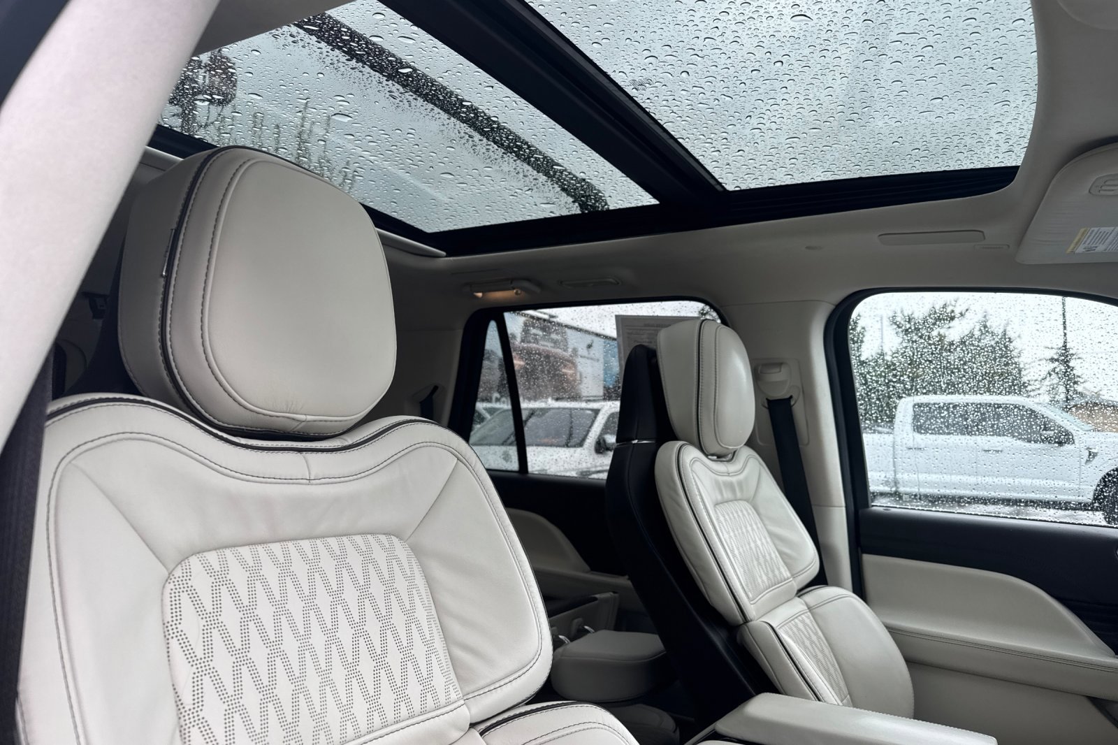 Certified 2024 Lincoln Navigator L Black Label AWD/4WD image 18