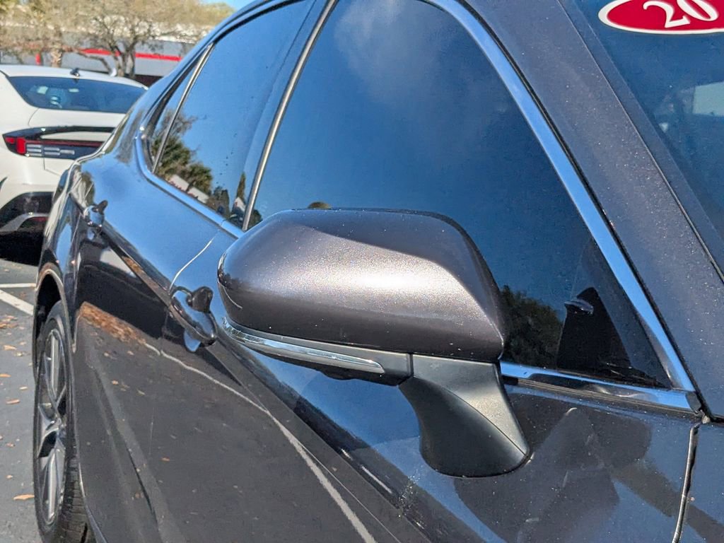 Used 2023 Toyota Camry XLE w/ Navigation Package image 11