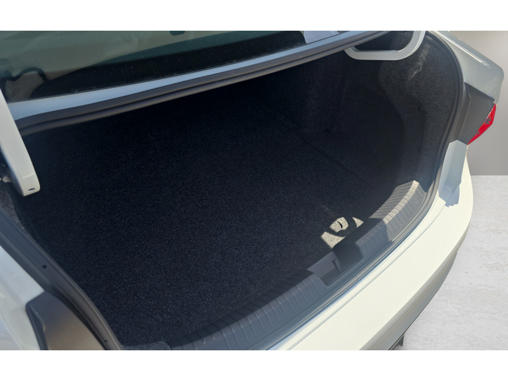 Used 2025 Volkswagen Jetta S FWD image 28