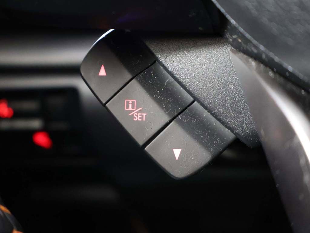 Used 2019 Subaru Crosstrek 2.0i Premium image 39