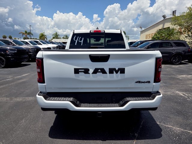 New 2026 RAM 1500 Express AWD/4WD image 9