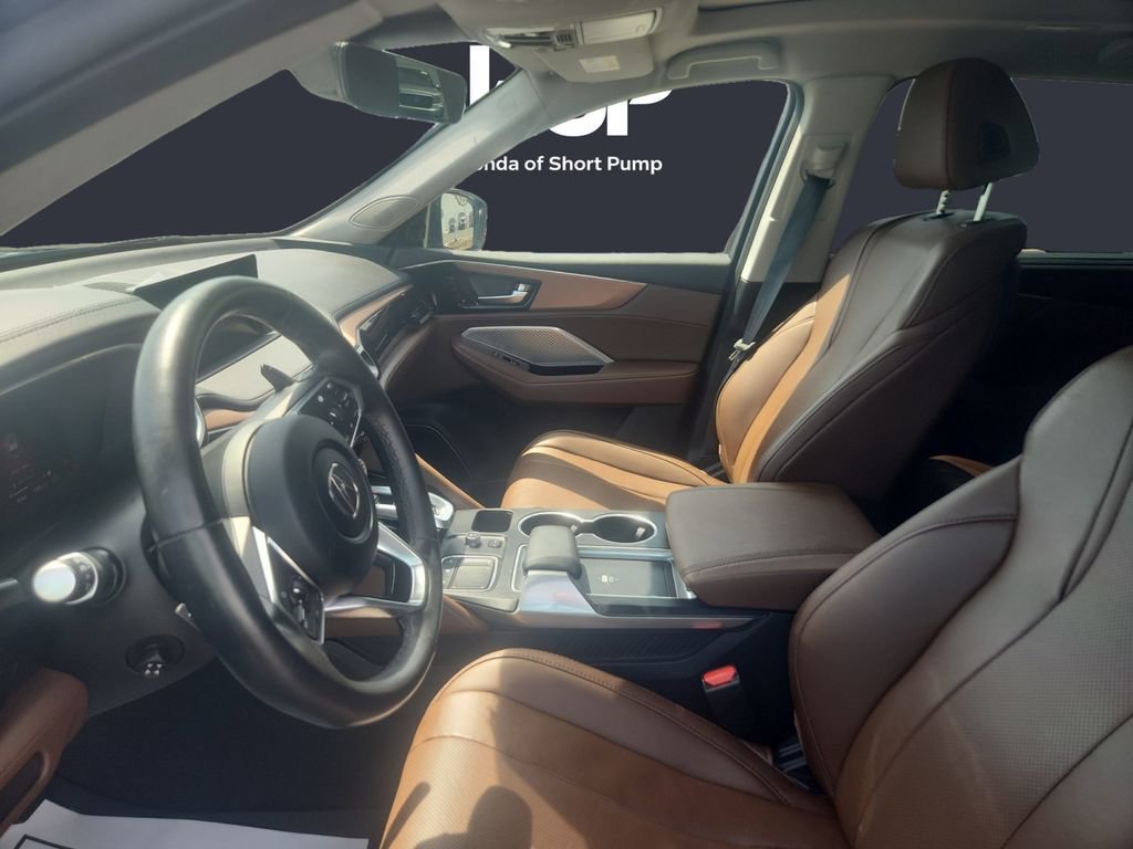 Used 2023 Acura MDX SH-AWD w/ Technology Package image 9