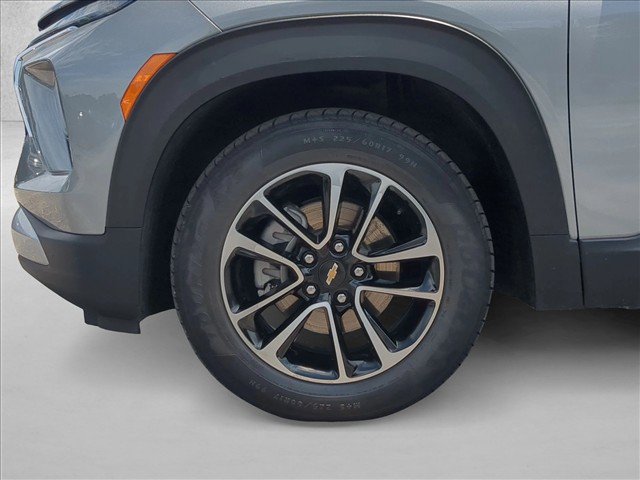Used 2024 Chevrolet TrailBlazer LT w/ Driver Confidence Package FWD image 22
