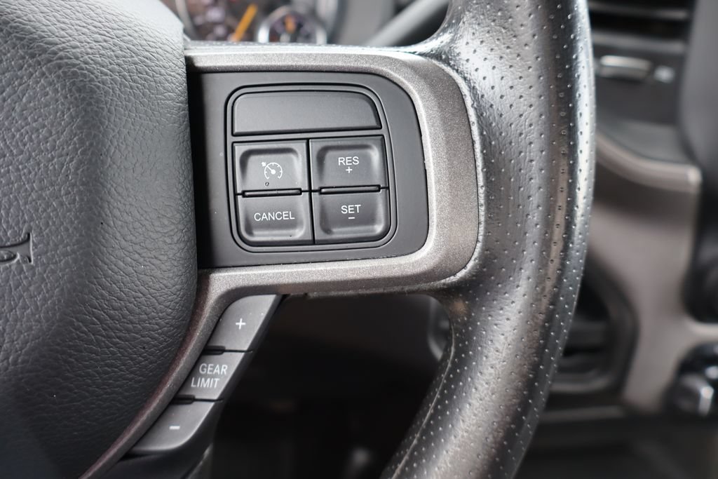 Used 2021 RAM 3500 Tradesman w/ Chrome Appearance Group RWD image 31