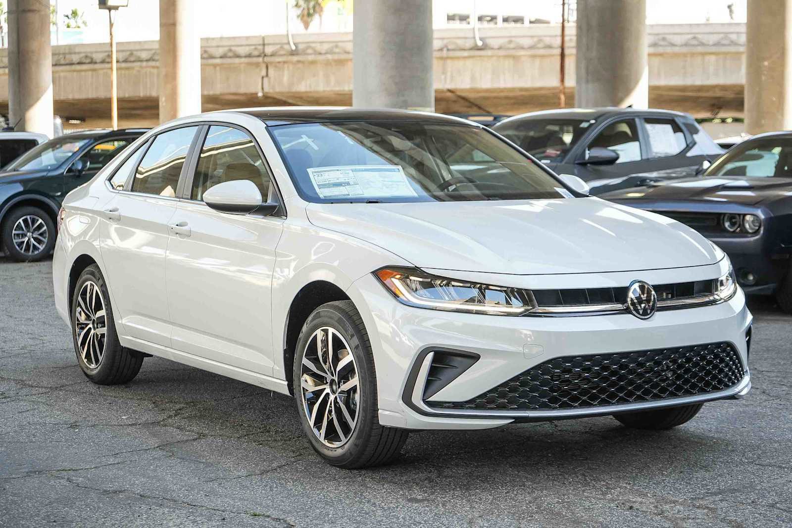 New 2026 Volkswagen Jetta SE image 3