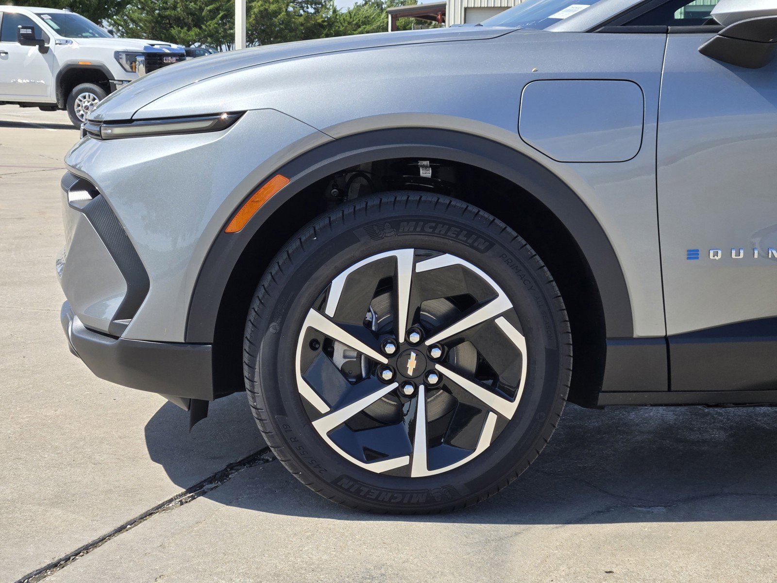 New 2026 Chevrolet Equinox EV LT w/ Comfort Package image 5