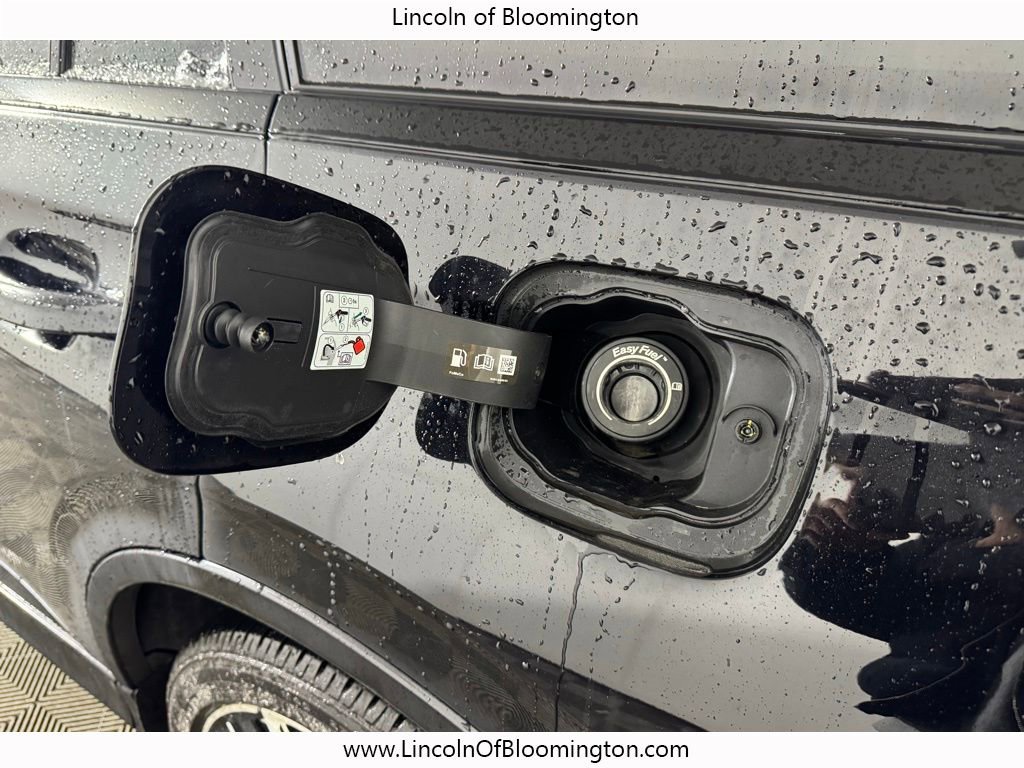 Certified 2025 Lincoln Aviator Black Label w/ Jet Appearance Package image 17