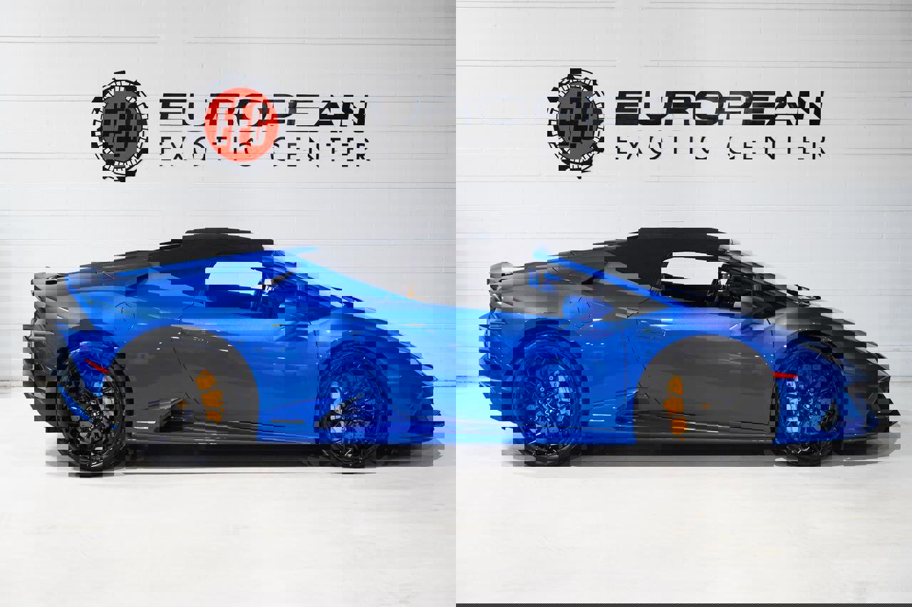 Used 2023 Lamborghini Huracan EVO image 8