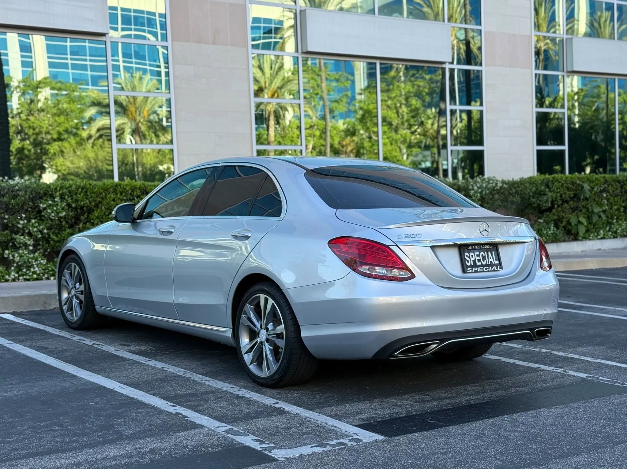 Used 2017 Mercedes-Benz C 300 Sedan image 3