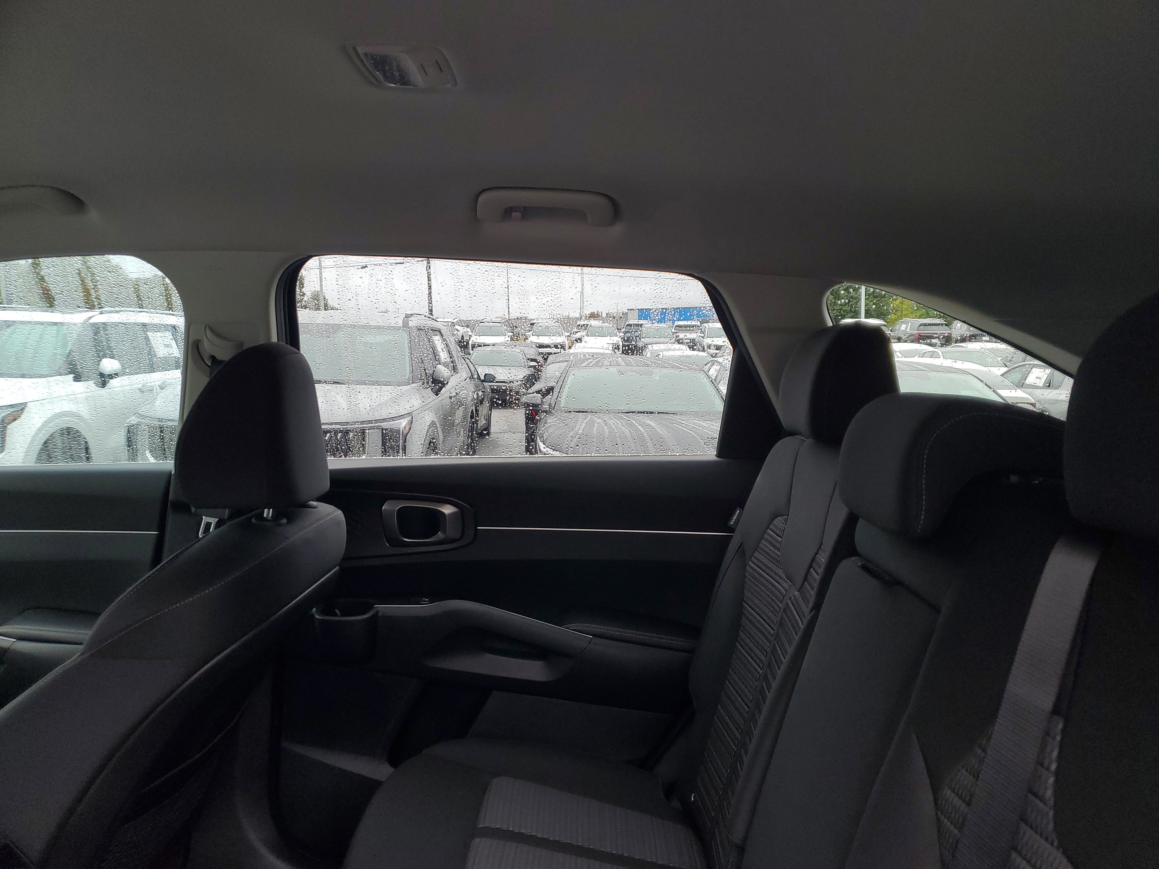 New 2026 Kia Sorento LX image 10