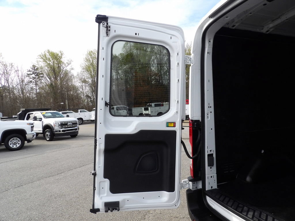 Used 2024 Ford Transit 250 148 Medium Roof w/ Load Area Protection Package RWD image 39