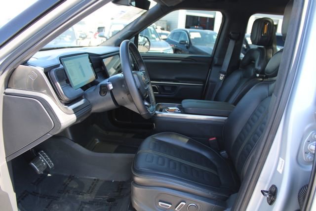 Used 2024 Rivian R1S Adventure image 43