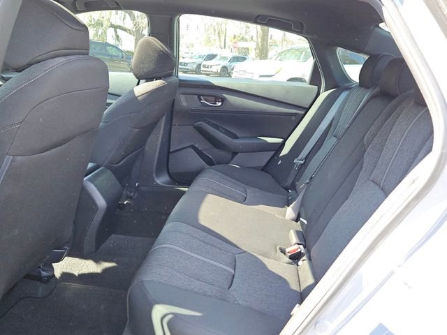 Used 2023 Honda Accord Sport image 11