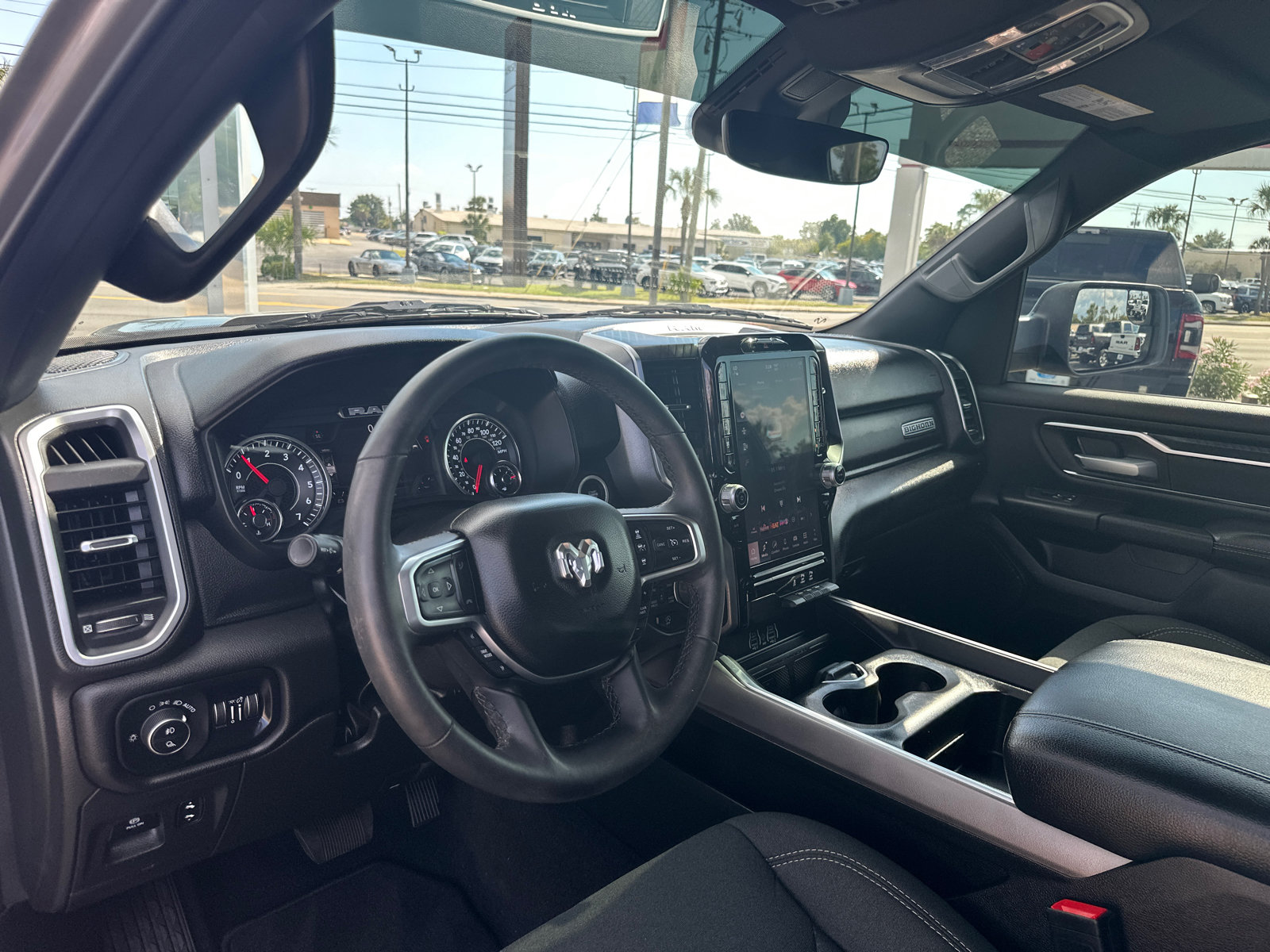 Used 2025 RAM 1500 Big Horn AWD/4WD image 12
