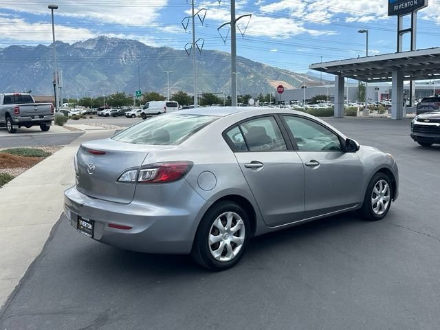 Used 2013 MAZDA MAZDA3 i SV w/ Convenience Pkg FWD image 7