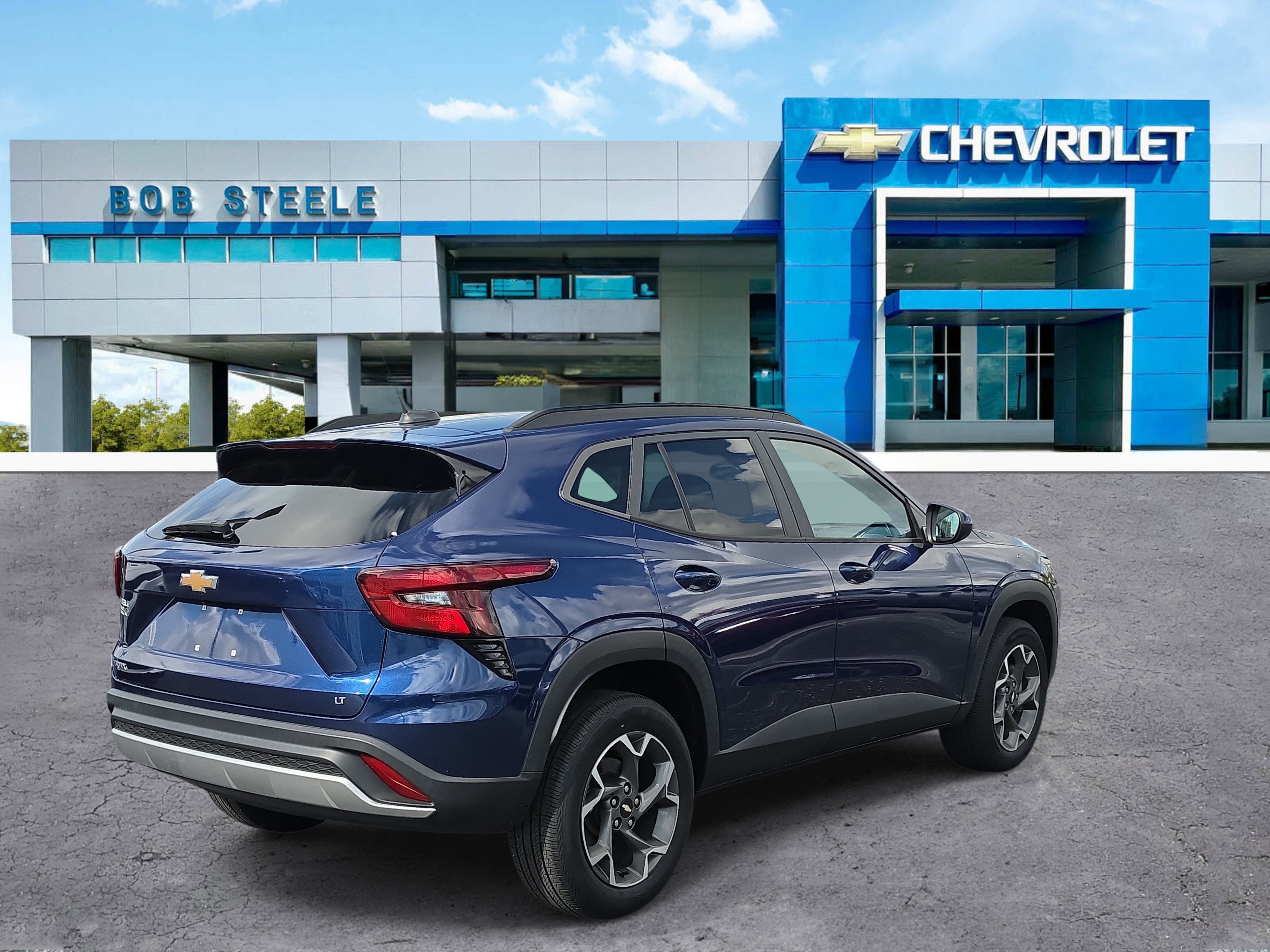 Certified 2024 Chevrolet Trax LT w/ Driver Confidence Package FWD image 4