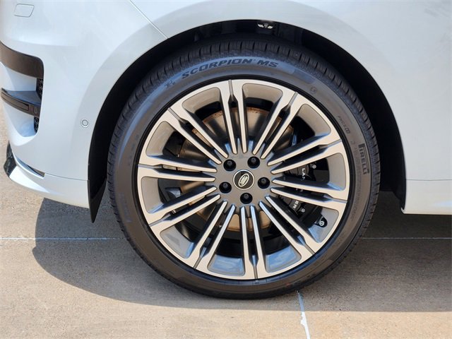 New 2025 Land Rover Range Rover Sport Dynamic SE image 7