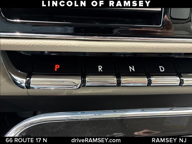 Used 2024 Lincoln Navigator L Reserve AWD/4WD image 20