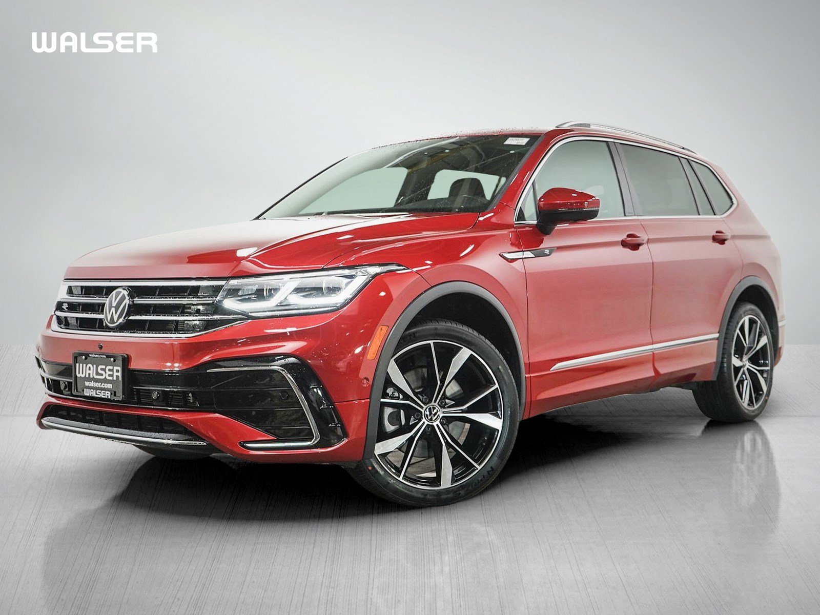 Used 2024 Volkswagen Tiguan SEL R-Line